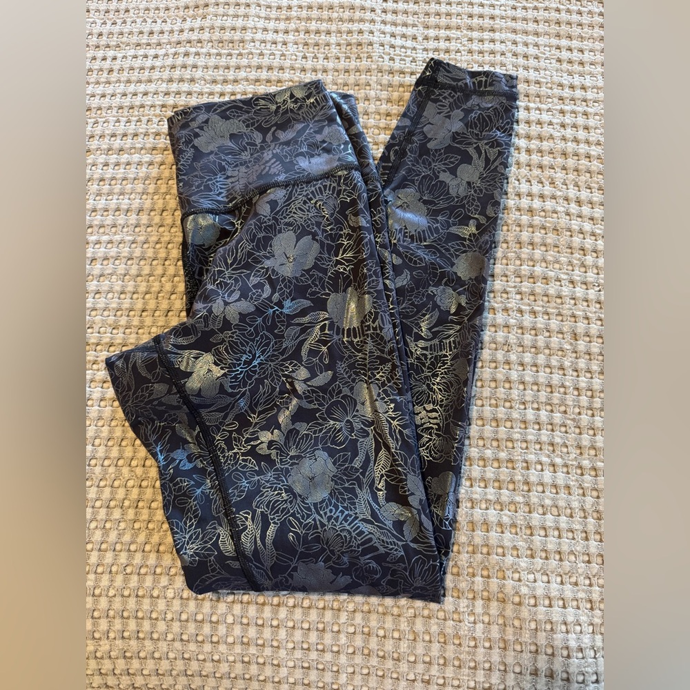 Lululemon Align foil floral print NWOT